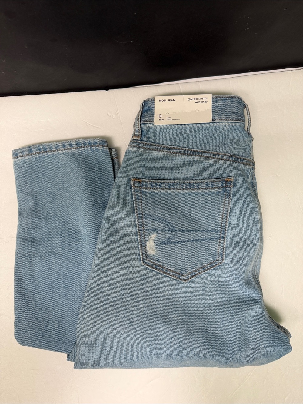 American Eagle Light Blue Distressed Mom Jeans Size 0 Long/ 25 W